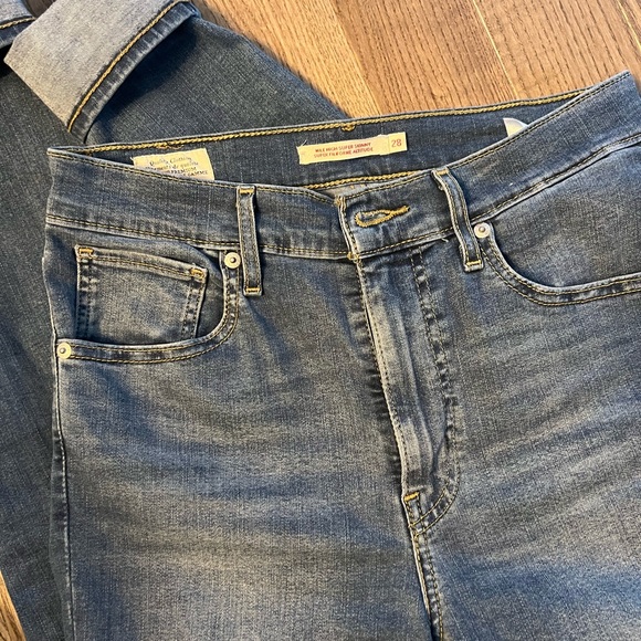 Aritzia Levi’s Mile high super skinny jeans size 28 W 30 L - Picture 3 of 4